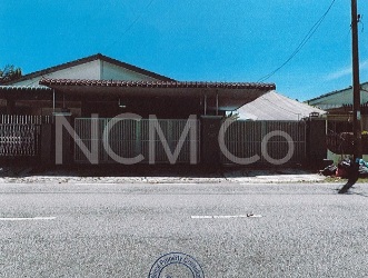 1 Storey Semi Detached House