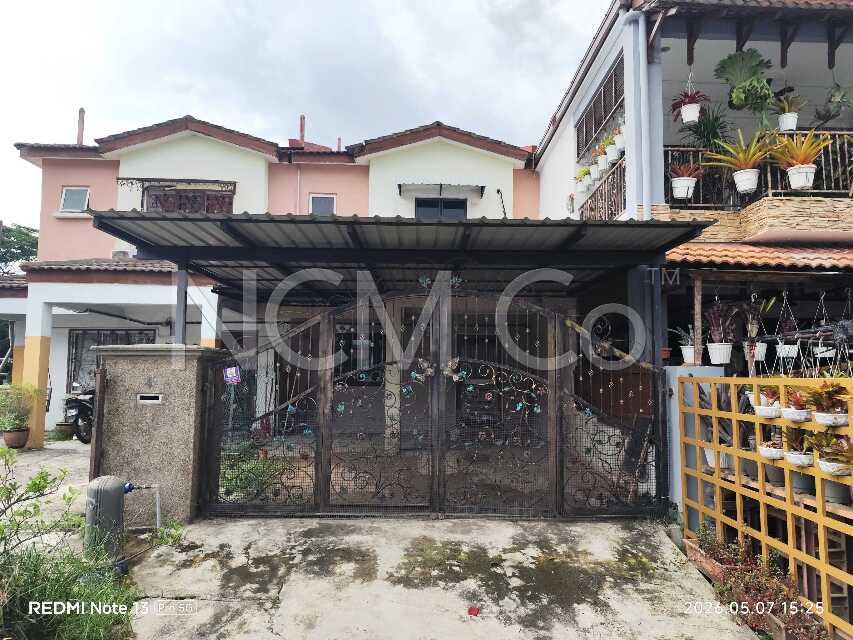 2 Storey Terrace House, Intermediate, Renovated