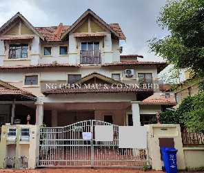 2.5 Storey Semi Detached House