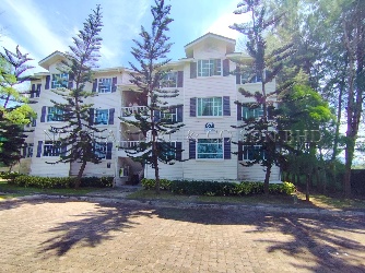 Town House, Corner Lot