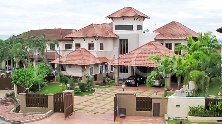 Individually Designed 2 Storey Detached House