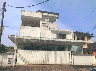 2.5 Storey Semi Detached House, Renovated