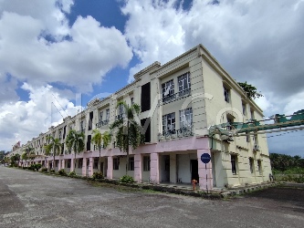 Studio Service Apartment