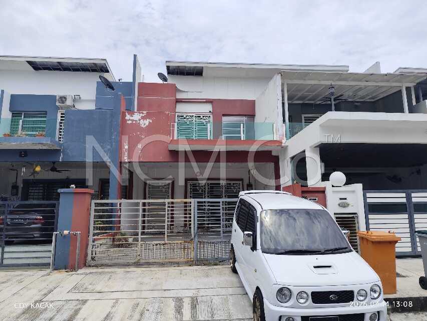 2 Storey Terrace House, Intermediate