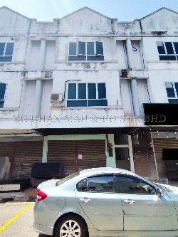 3 Storey Shop Office, Intermediate