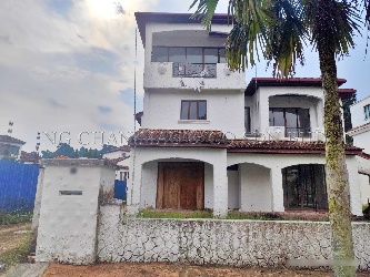 2.5 Storey Detached House