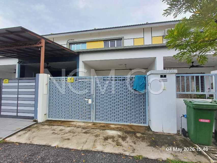 2 Storey Terrace House, Intermediate