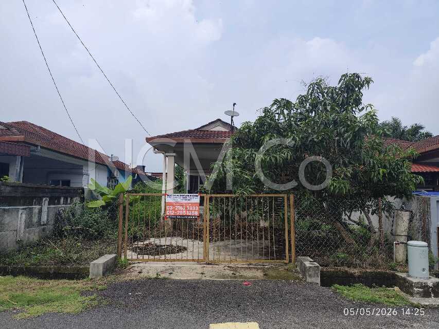 1 Storey Semi Detached House