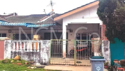 1 Storey Terrace House, Intermediate