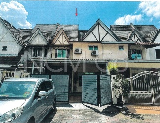 2 Storey Terrace House, Intermediate, Renovated