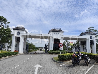 2 Storey Terrace House, Intermediate