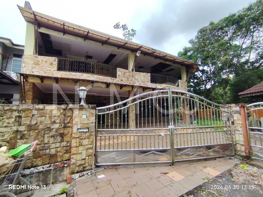 2 Storey Terrace House, Intermediate
