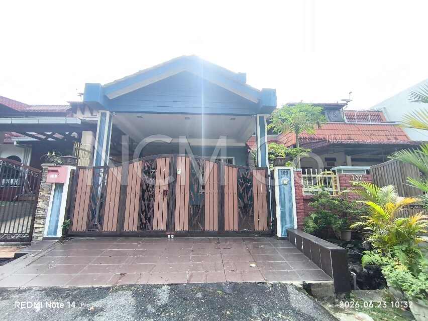 2 Storey Terrace House, Intermediate