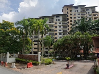 Condominium, End Lot