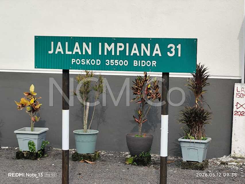 1 Storey Terrace House, Intermediate