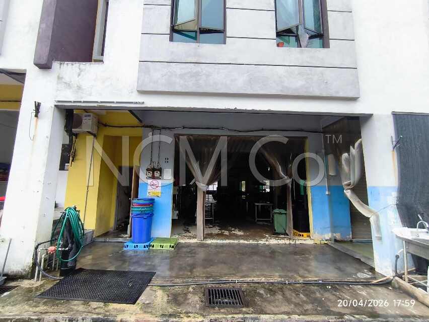 2 Storey Terrace Shop Office, End Lot
