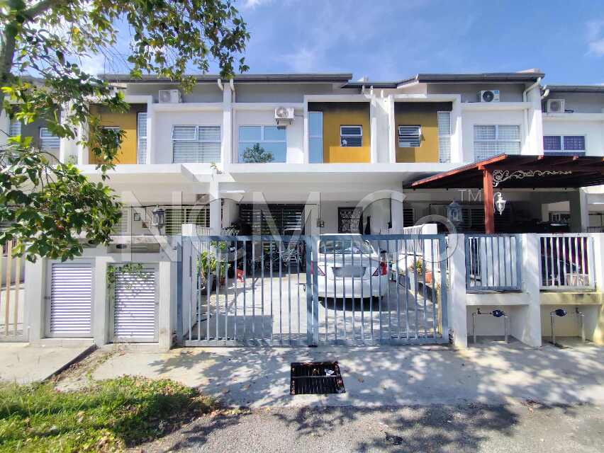 2 Storey Terrace House, Intermediate