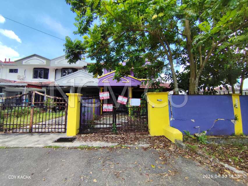 2 Storey Terrace House, Intermediate, Renovated