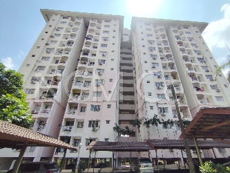 Condominium, Corner Lot