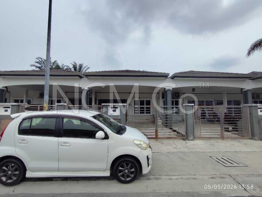 1 Storey Terrace House, Intermediate