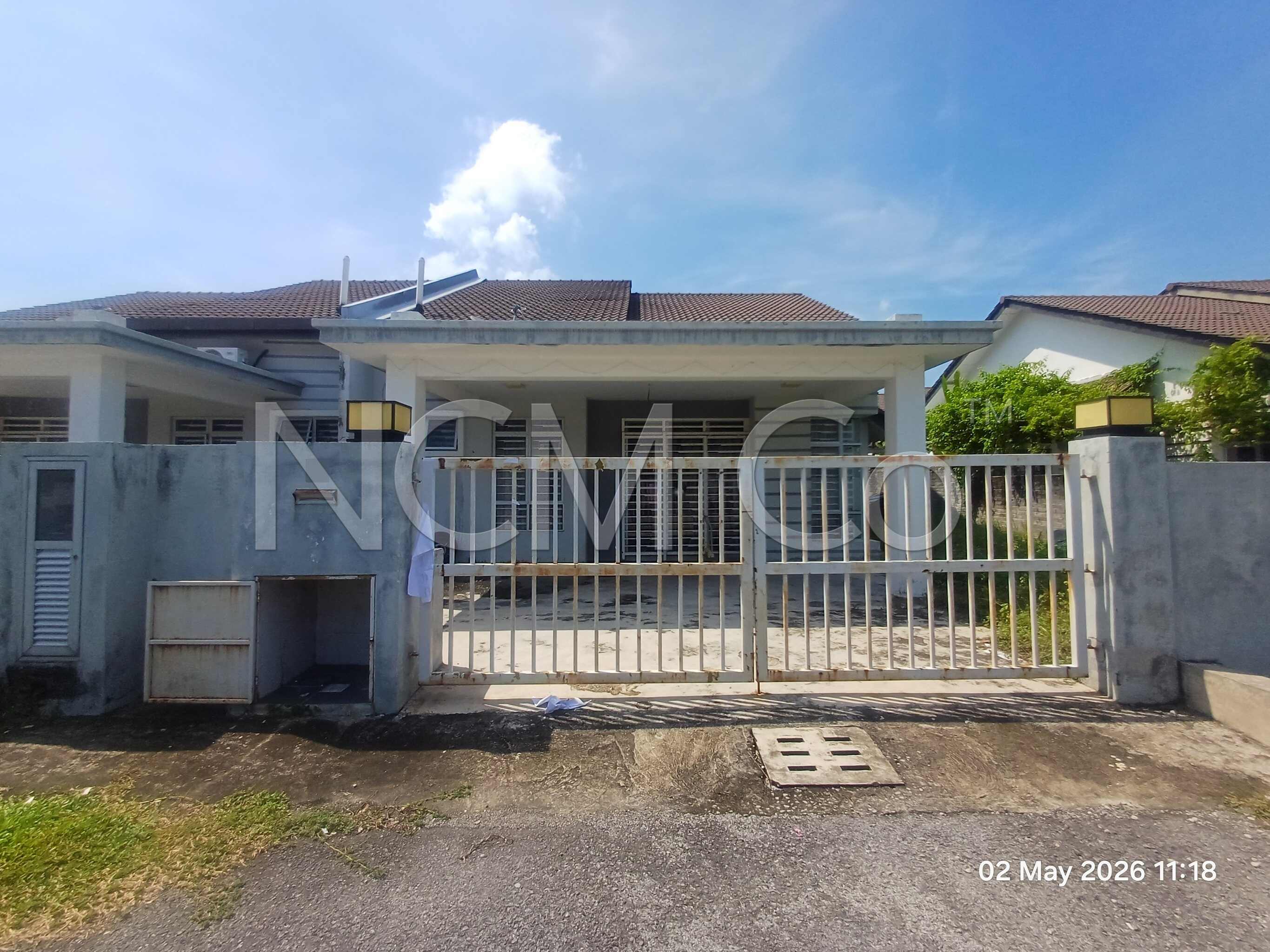 1 Storey Semi Detached House, Intermediate