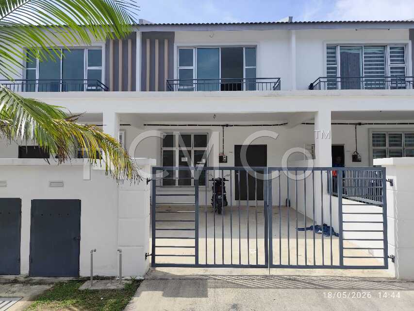 2 Storey Terrace House, Intermediate