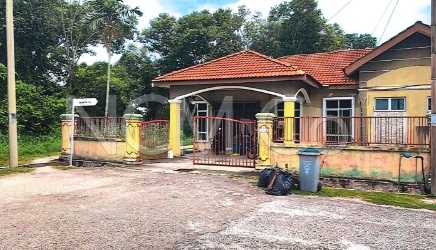 1 Storey Semi Detached House