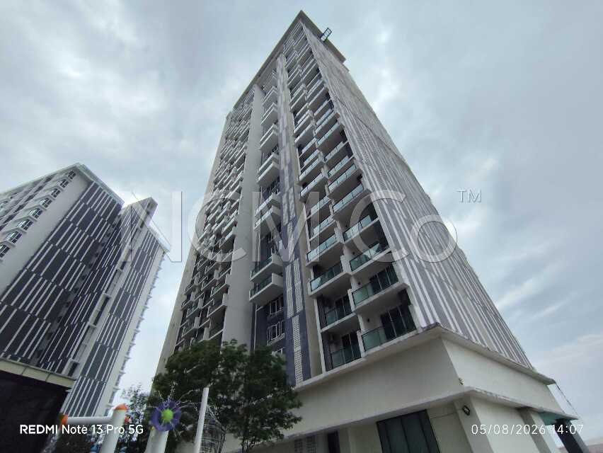 Studio Service Apartment
