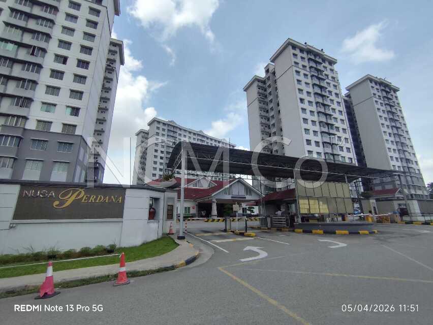 Service Apartment