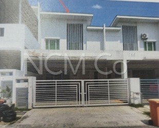 2 Storey Terrace House, Intermediate