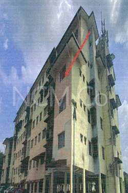 Apartment, Corner Lot, Medium Cost