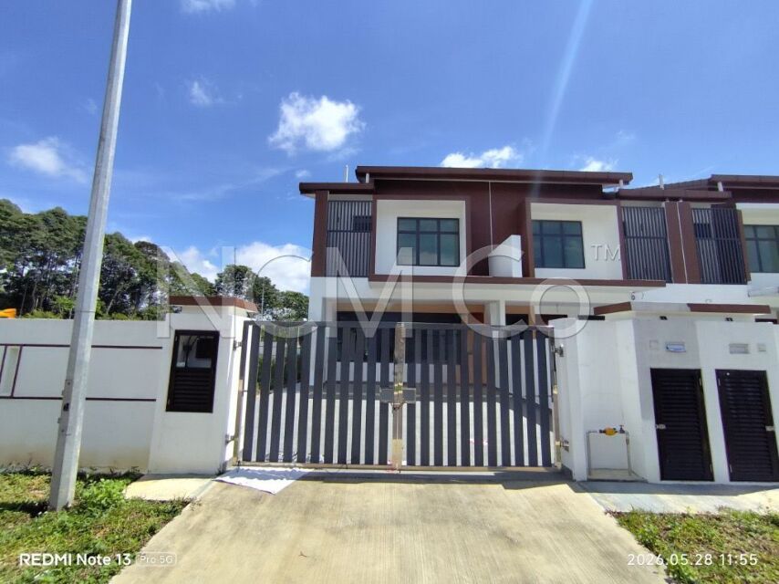 2 Storey Terrace House, Corner Lot