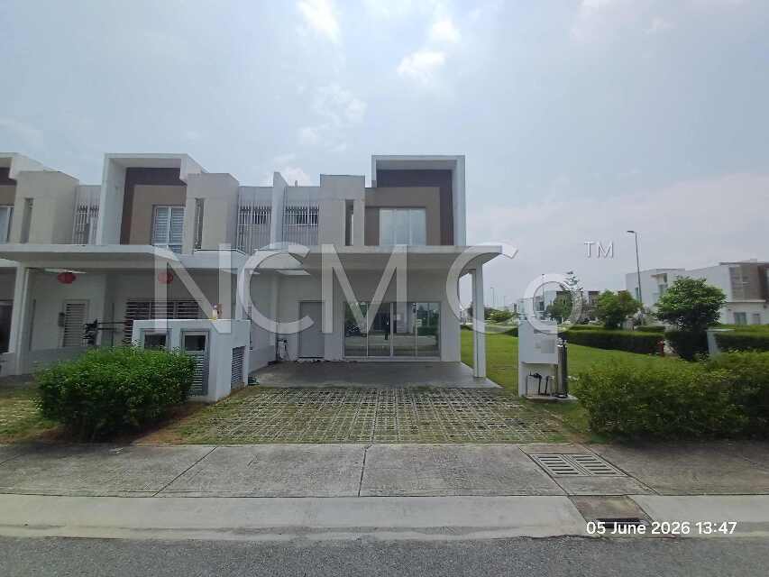 2 Storey Terrace House, Corner Lot