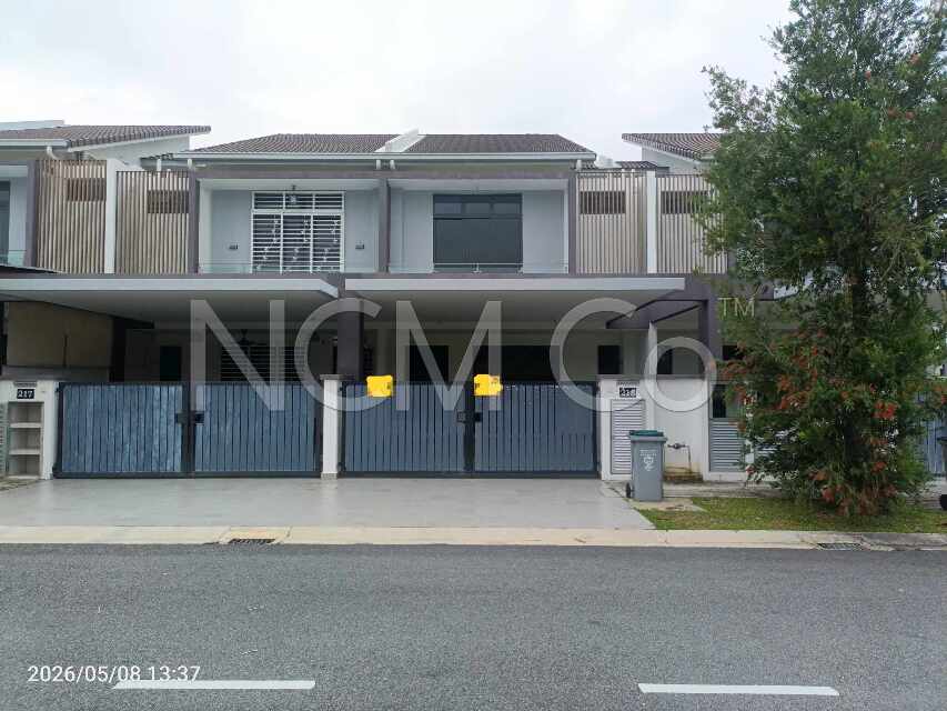 2 Storey Terrace House, Intermediate