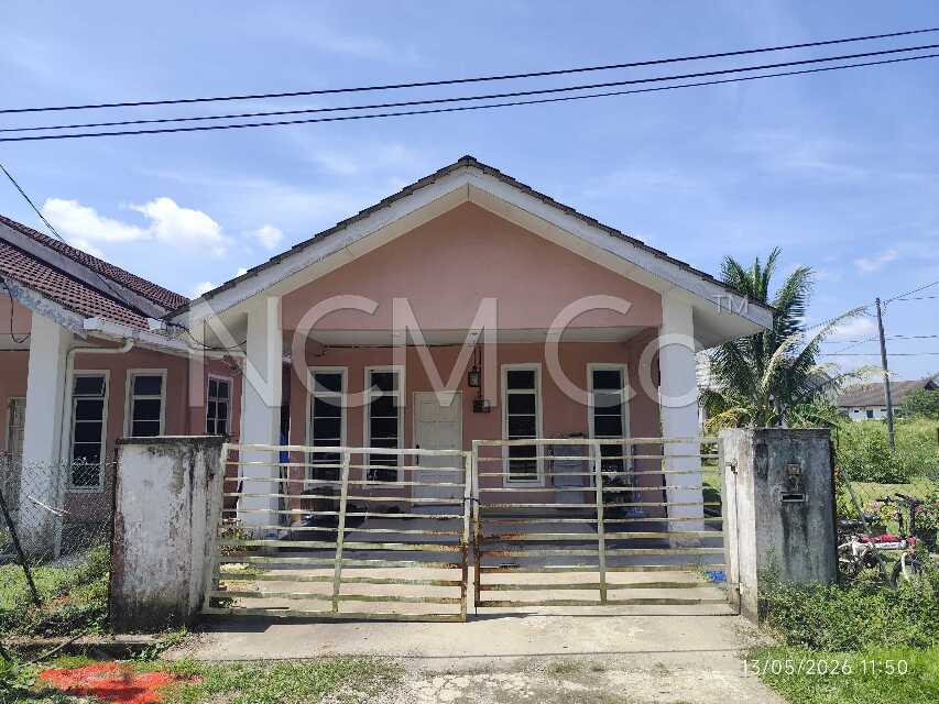 1 Storey Semi Detached House