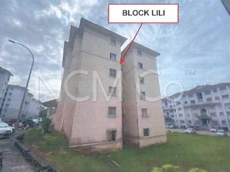 Apartment, End Lot