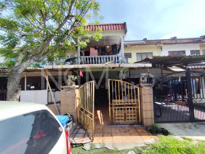 2 Storey Terrace House, Intermediate