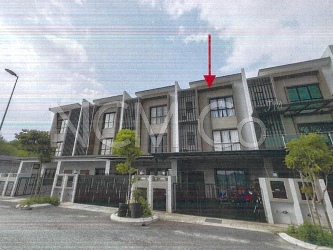 3 Storey Terrace House, Intermediate