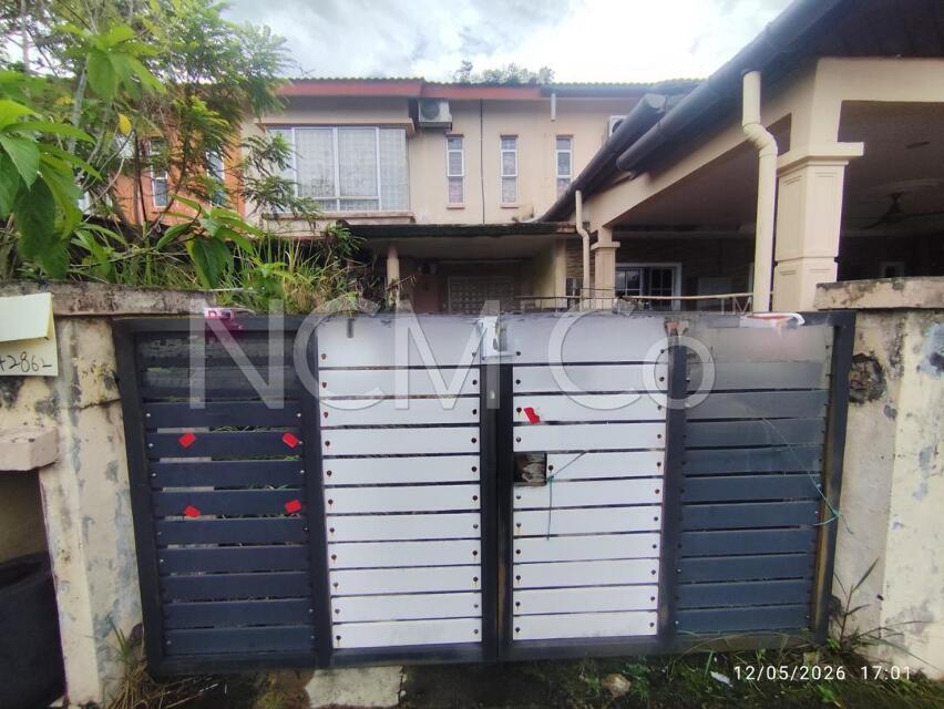 2 Storey Terrace House, Intermediate