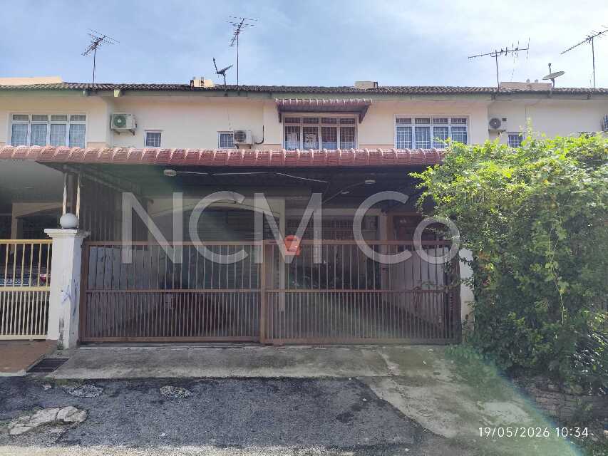 2 Storey Terrace House, Intermediate