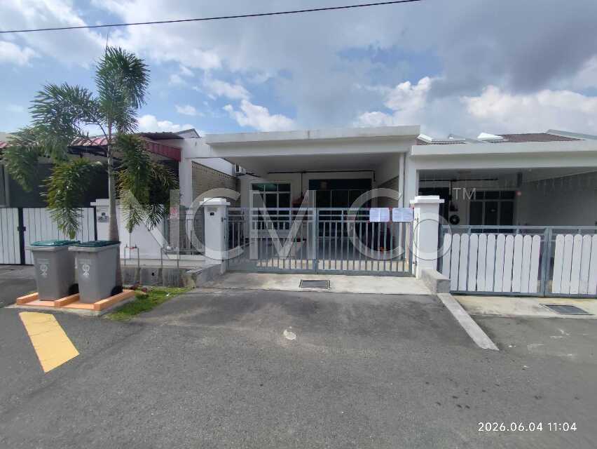 1 Storey Terrace House, Intermediate