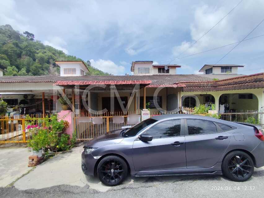 1 Storey Terrace House, Intermediate