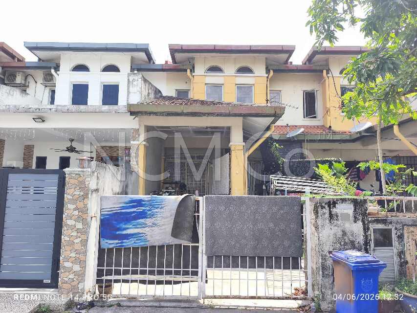 2 Storey Terrace House, Intermediate