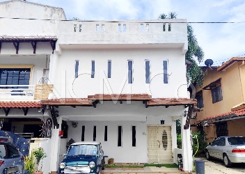 2 Storey Terrace House, End Lot, Renovated