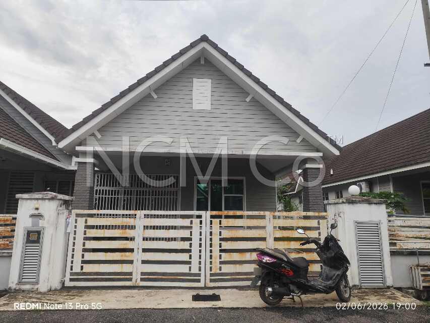 1 Storey Semi Detached House