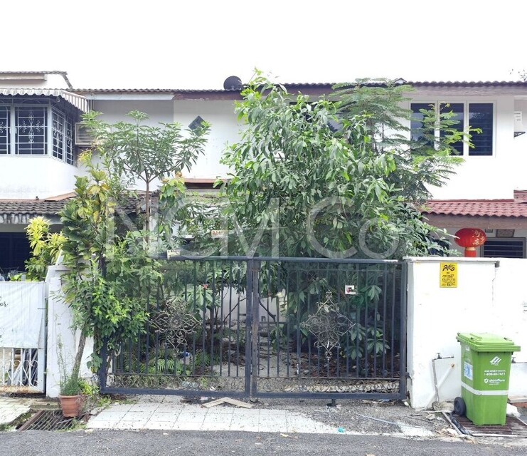 2 Storey Terrace House, Intermediate