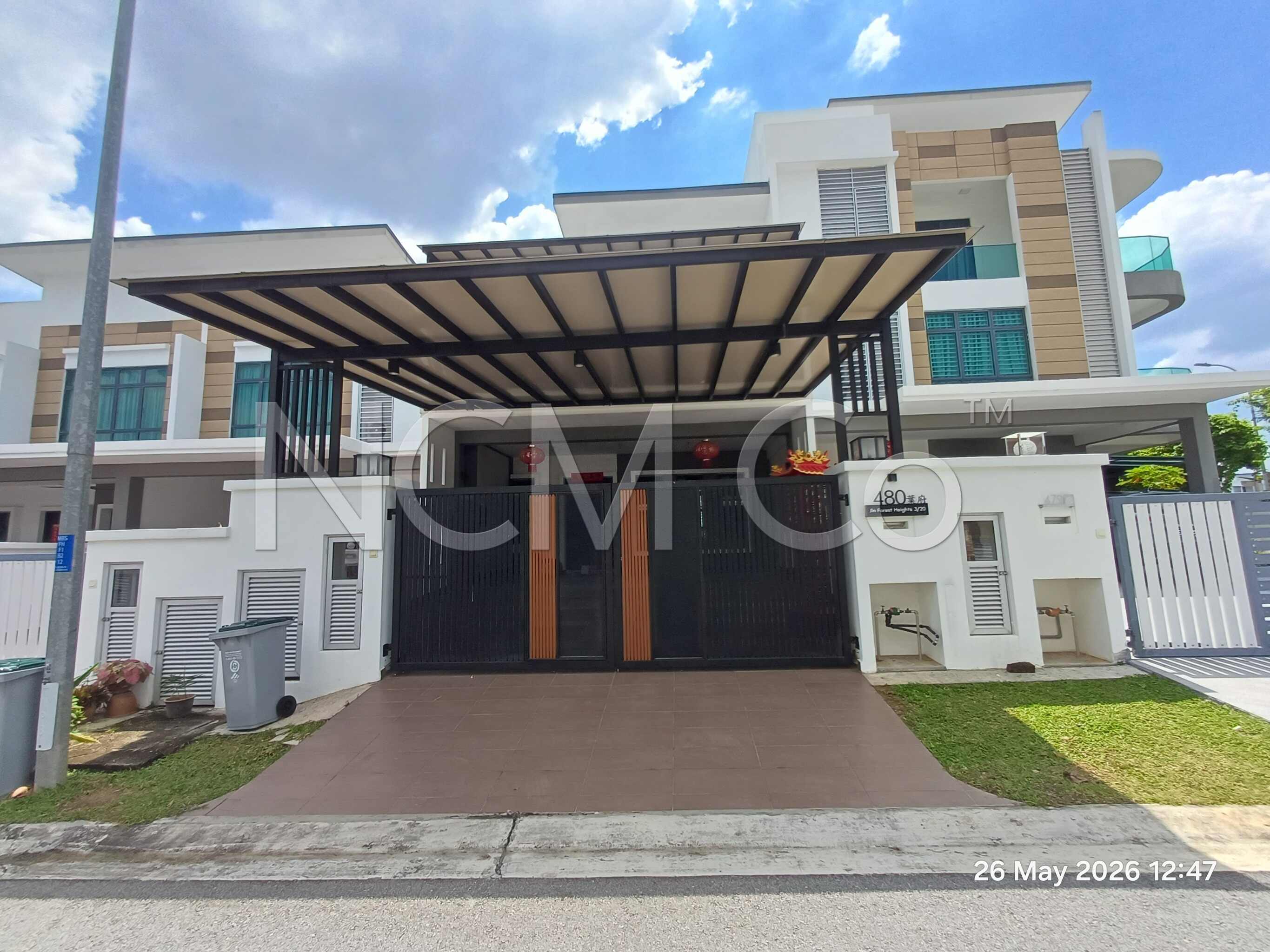 2 Storey Terrace House, Intermediate, Renovated
