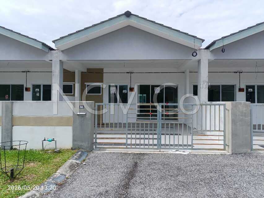 1 Storey Terrace House, Intermediate