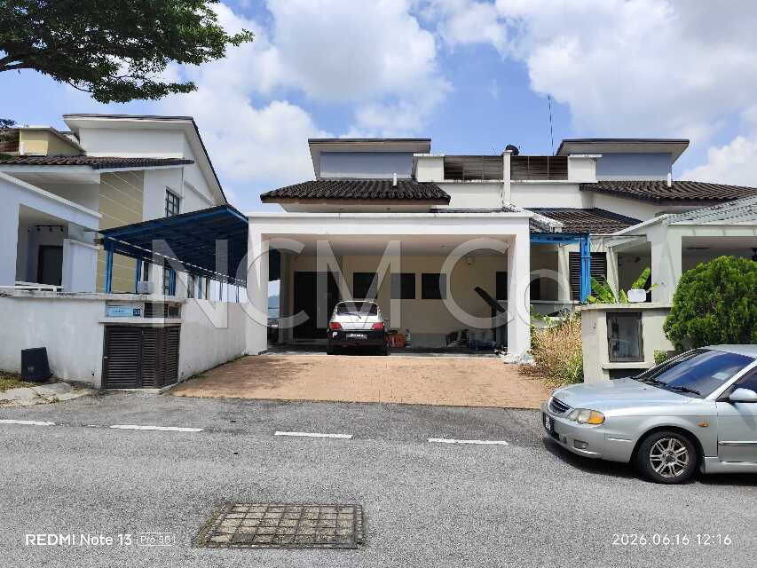 3 Storey Semi Detached House