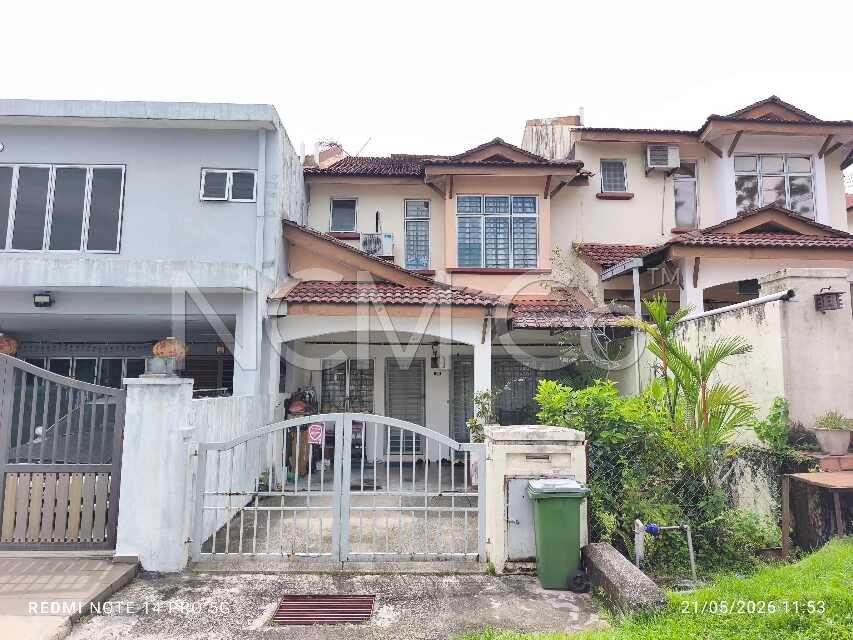 2 Storey Terrace House, Intermediate, Renovated